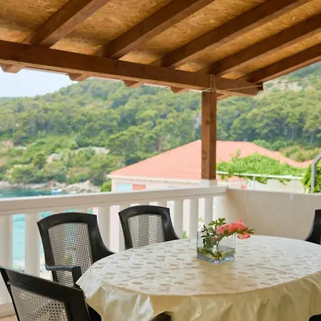 In With Sea View, Terrace, Air Conditioning, Wifi 5197-5 Saplunara