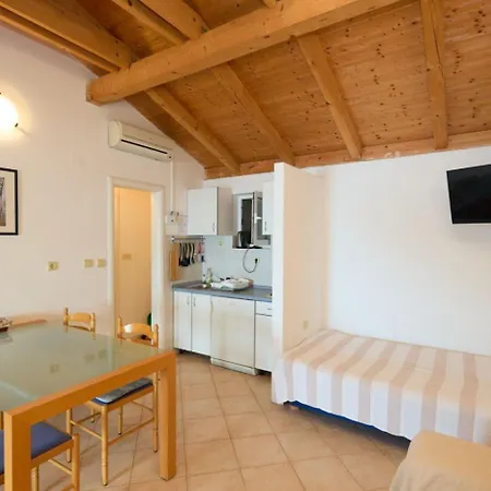 In With Sea View, Terrace, Air Conditioning, Wifi 5197-5 شقة