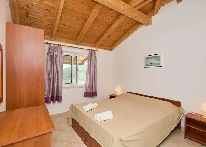 In With Sea View, Terrace, Air Conditioning, Wifi 5197-5